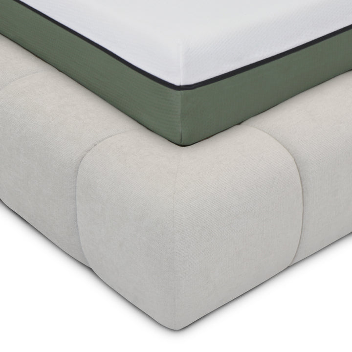 Cama com arrumação e colchão kappiton