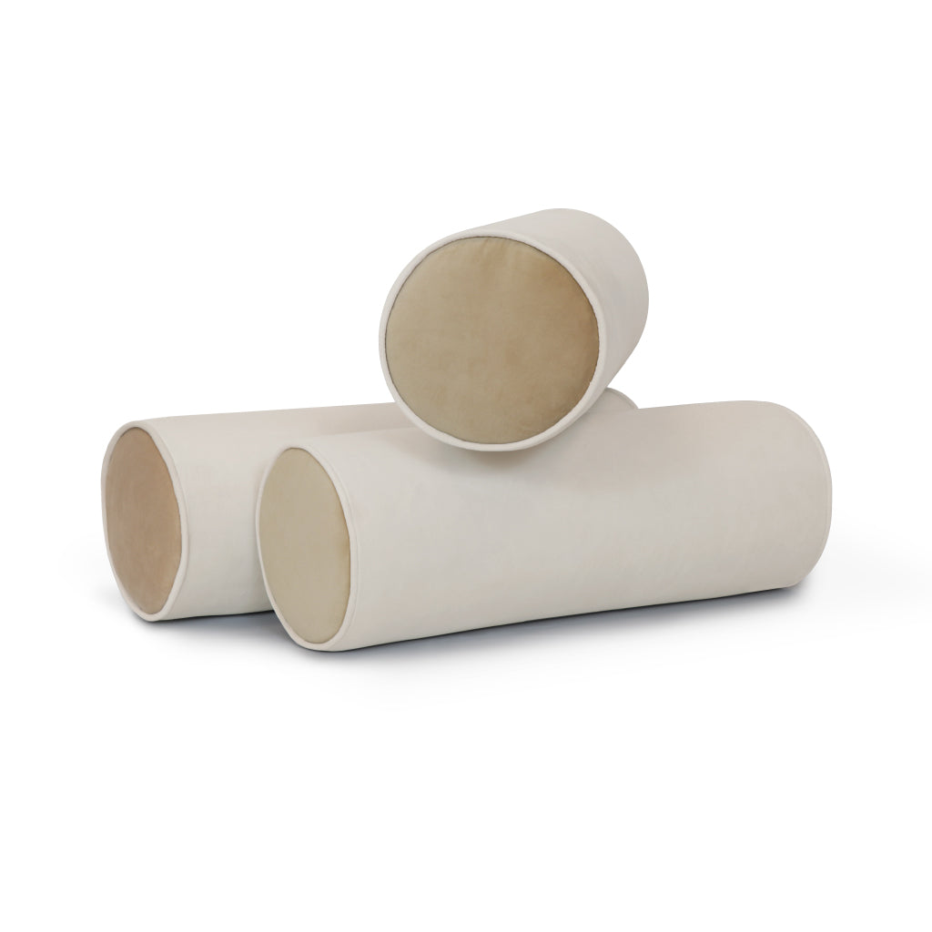 Almofada cilndrica em veludo