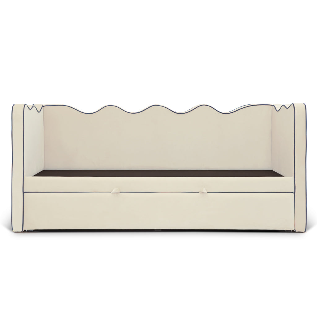 Cama de criança com arrumação