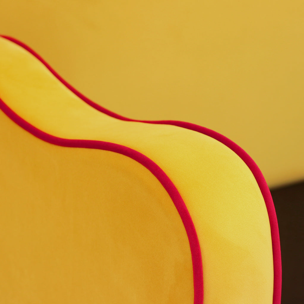 Cama de criança com arrumação