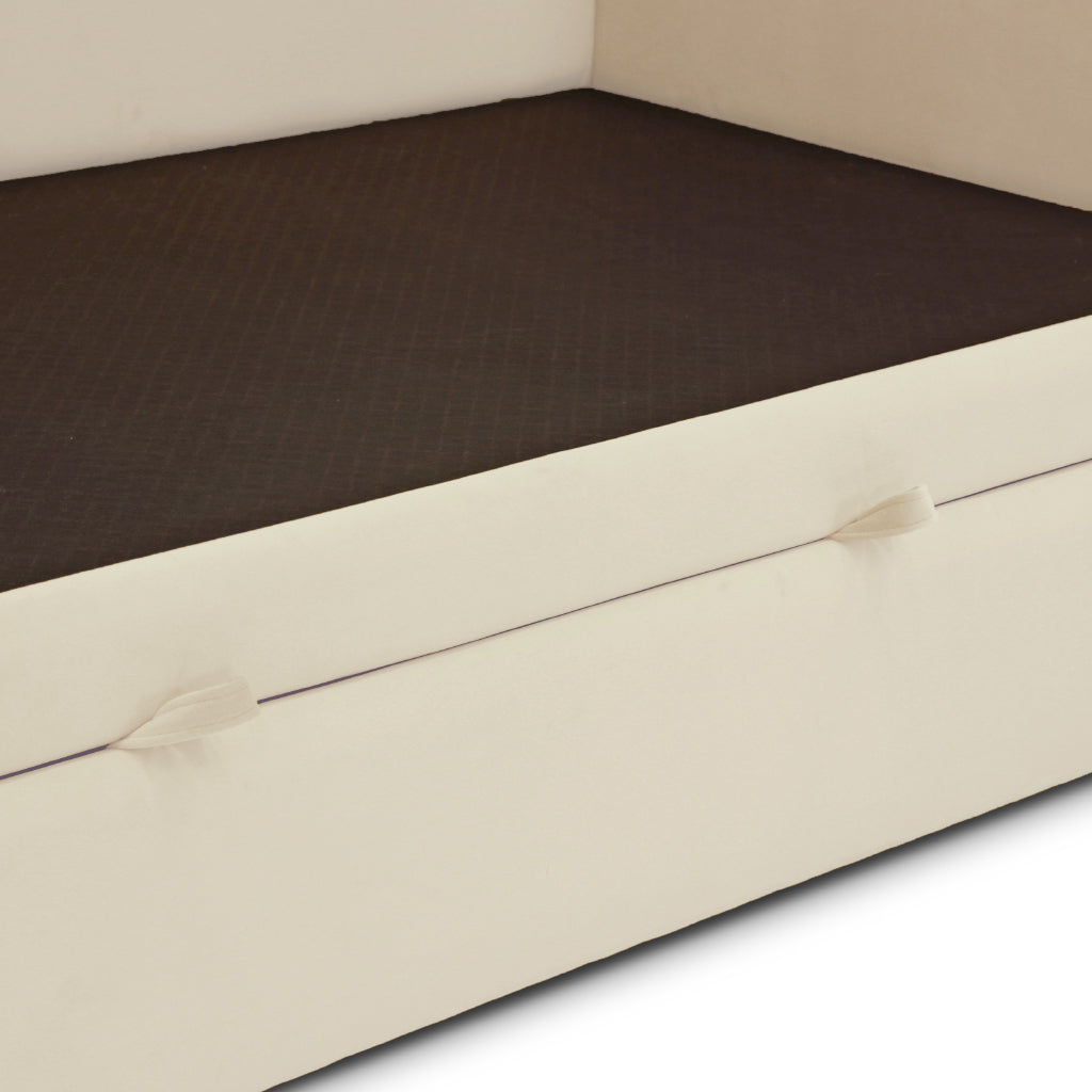 Cama de criança com arrumação