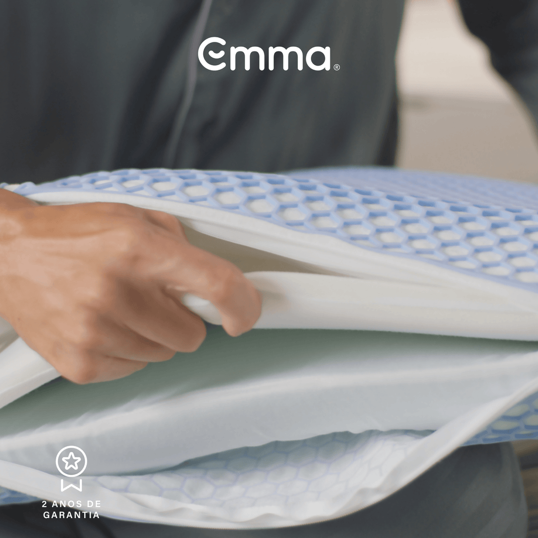 Almofada Emma Original Elite com tecnologia AirGrid® e camadas ajustáveis para maior frescura e suporte ergonómico.