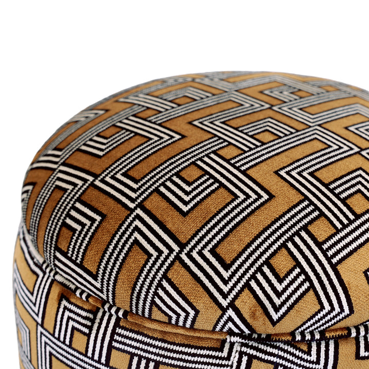 Puff Seul com design contemporâneo e formas curvas, puff decorativo para sala moderna