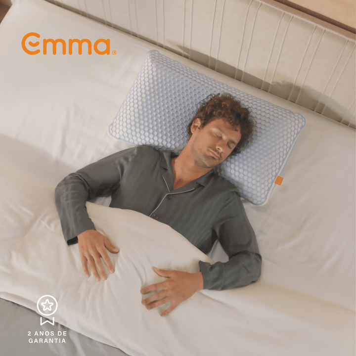 Almofada Emma Original Elite com tecnologia AirGrid® e camadas ajustáveis para maior frescura e suporte ergonómico.