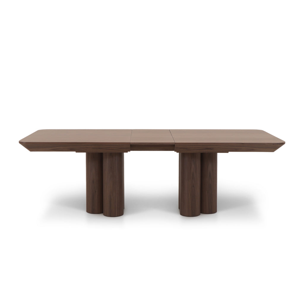 Mesa de Jantar extensível, com pés redondos e cor nogueira, vista em de frente